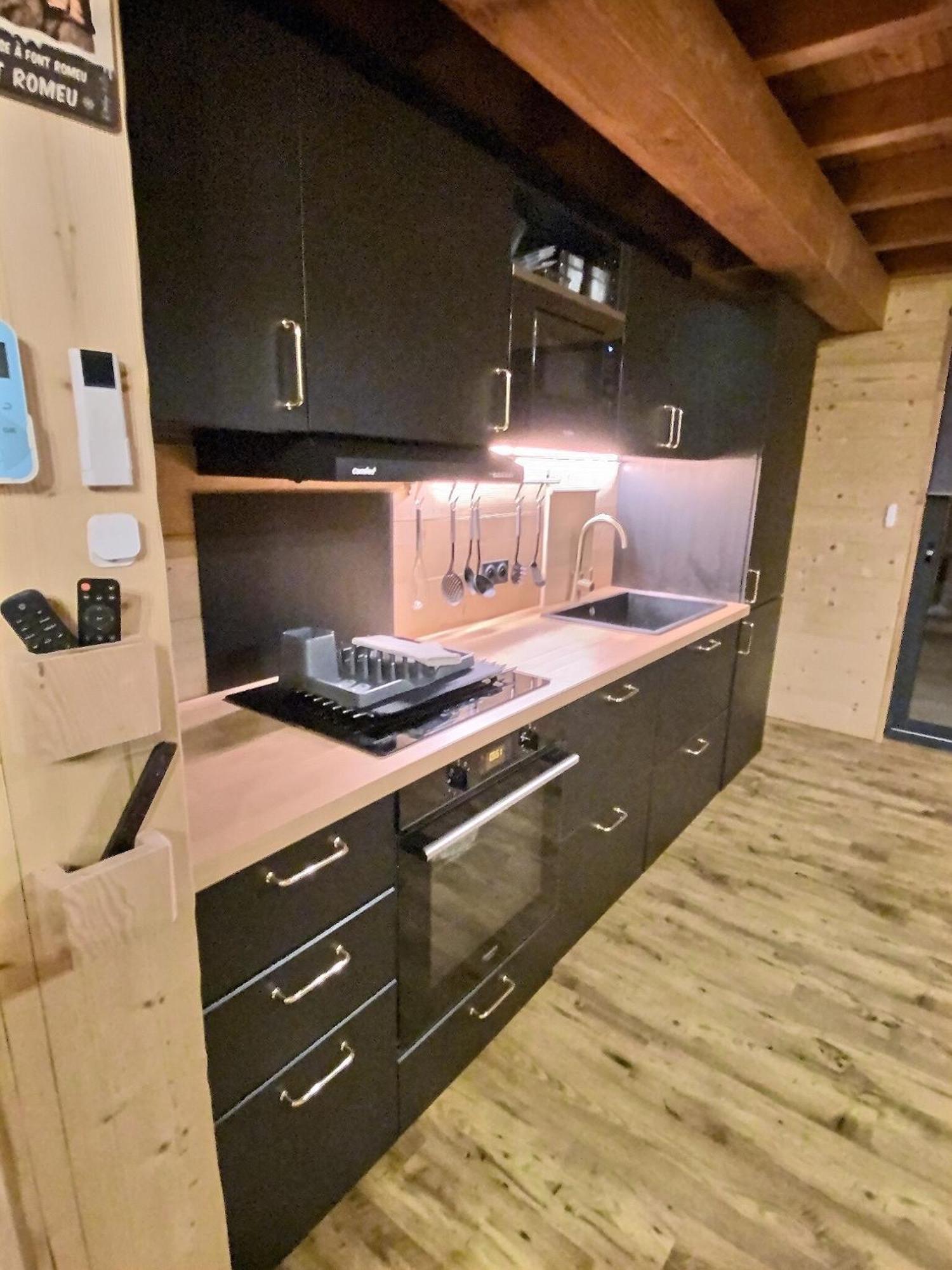 Chalet Des'Amy Et Sa Terrasse Pour 8/10 Personnes Font Romeu Exterior foto